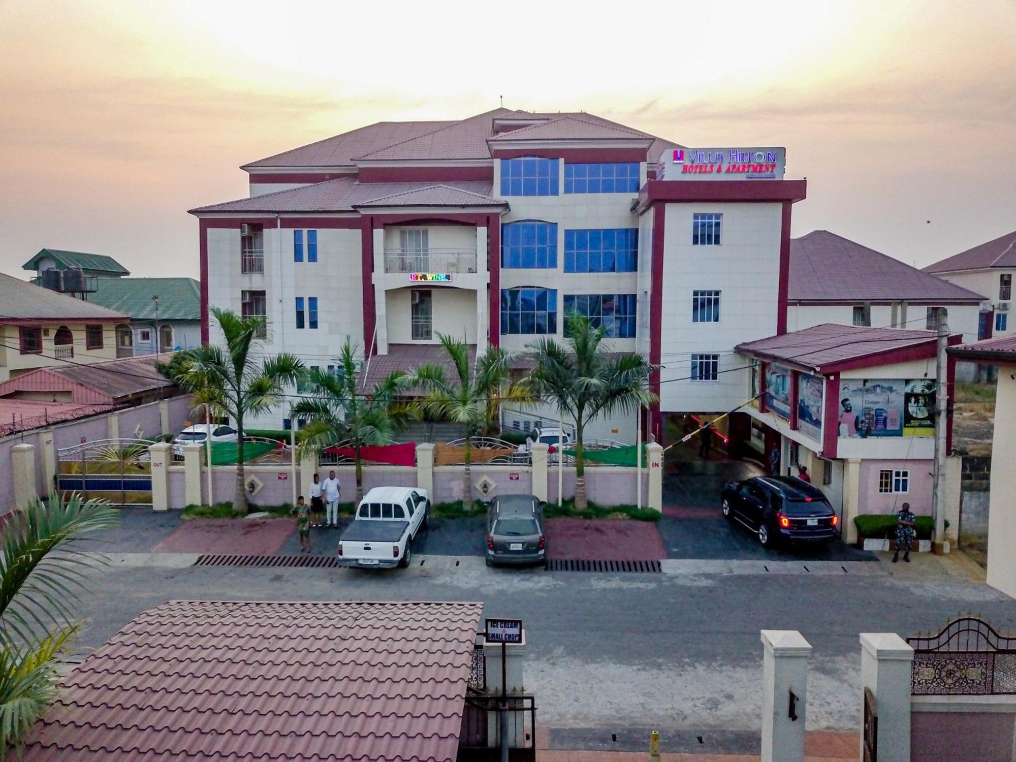 Villa Hilton Hotels Uyo Exterior photo