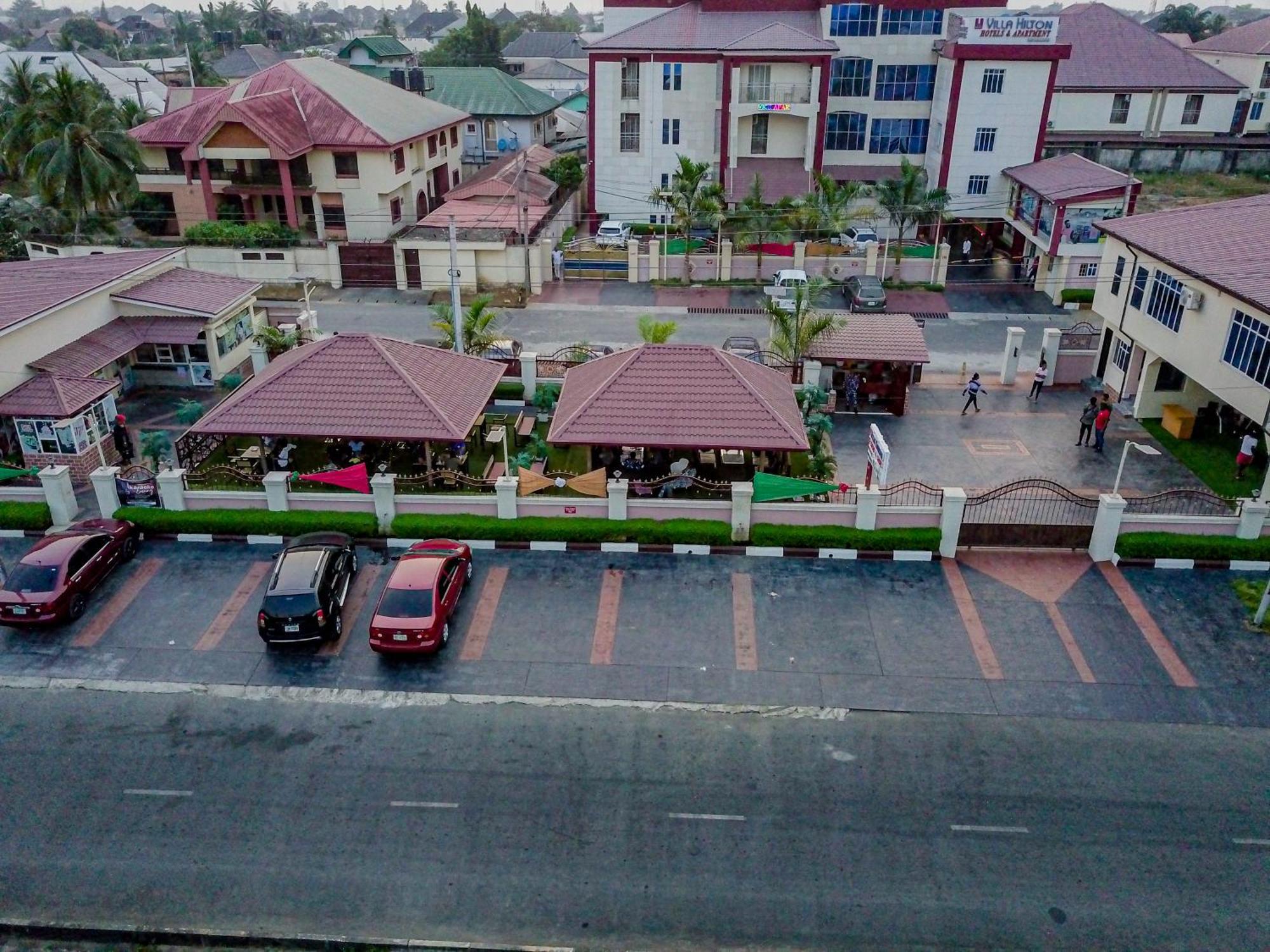Villa Hilton Hotels Uyo Exterior photo
