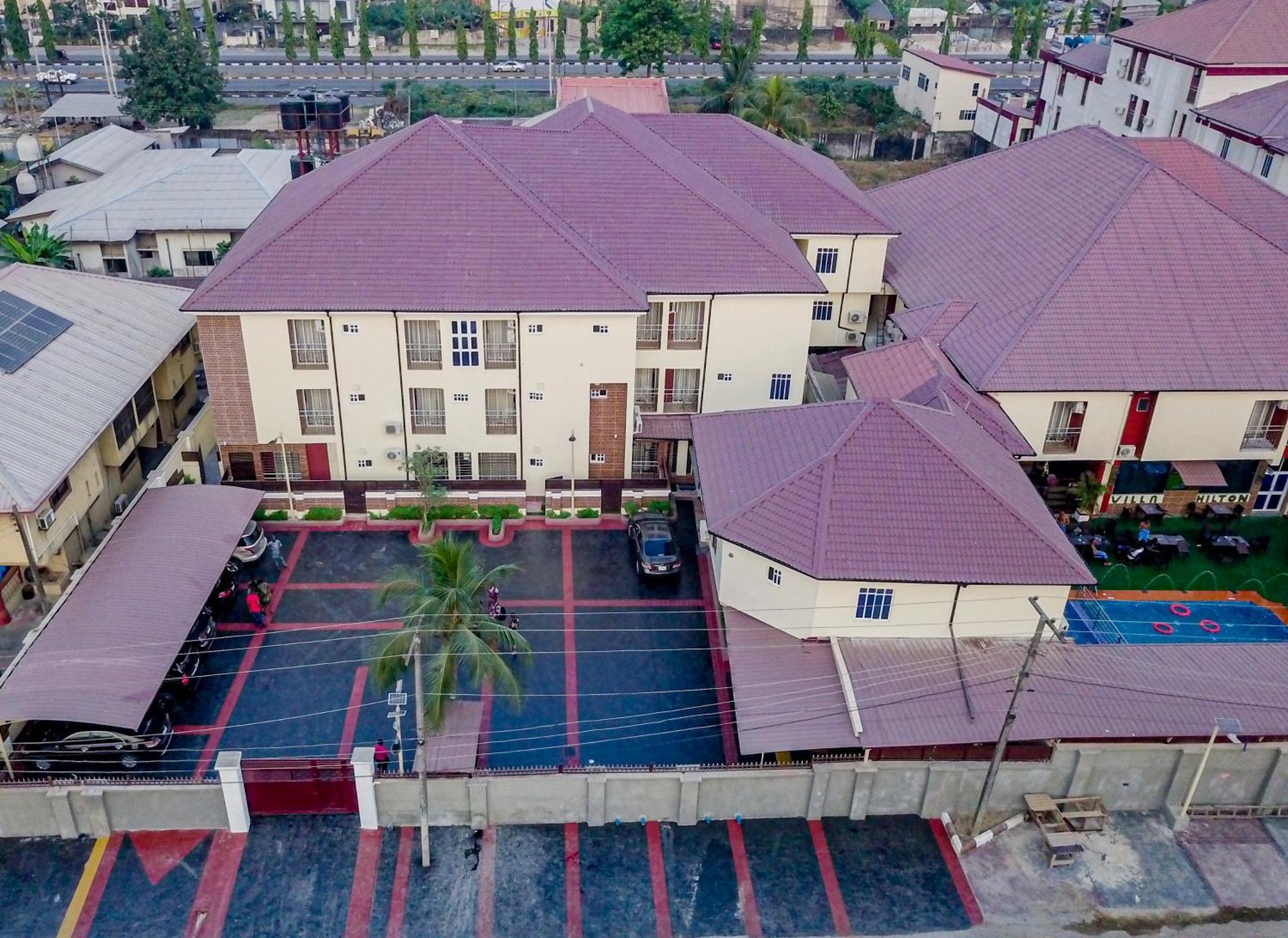 Villa Hilton Hotels Uyo Exterior photo